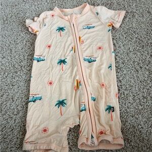 Kyte BABY Peach Bodysuit with Palm and Car Print